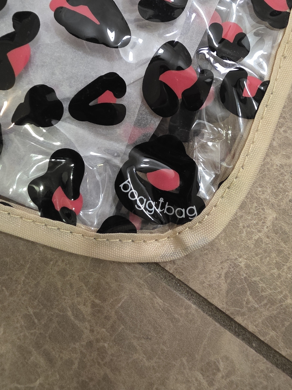 BOGG BAG Clear Cosmetic Pouch with Black and Pink Leopard Print - Picture 3 of 3